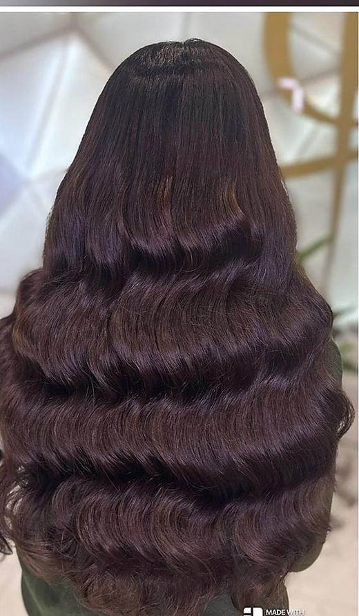 Chocolate waves after extensions at PhiStudio Dubai